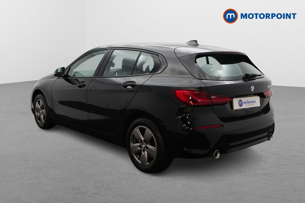 BMW 1 Series SE Automatic Diesel Hatchback - Stock Number (1604180) - Passenger side rear corner