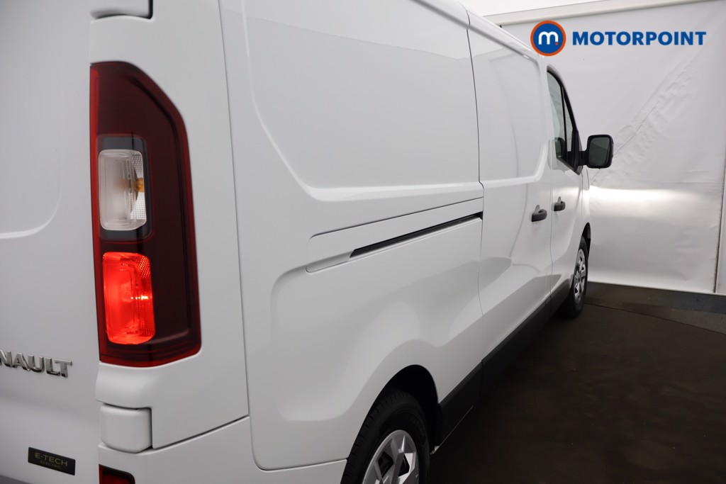 Renault Trafic Advance Automatic Electric Panel Van - Stock Number (1604193) - 25th supplementary image
