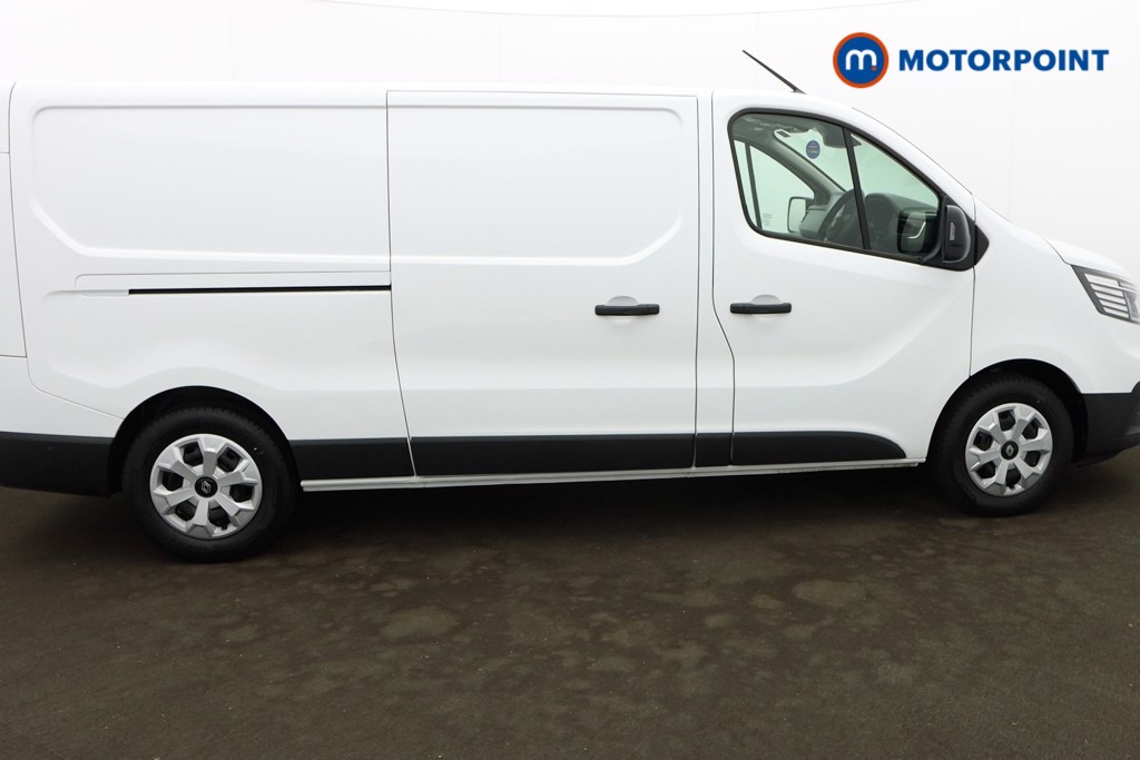 Renault Trafic Advance Automatic Electric Panel Van - Stock Number (1604193) - Drivers side