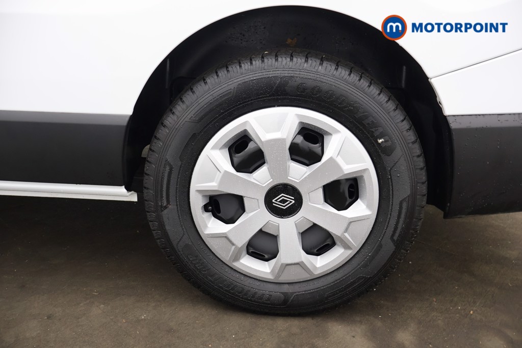 Renault Trafic Advance Automatic Electric Panel Van - Stock Number (1604193) - 32nd supplementary image