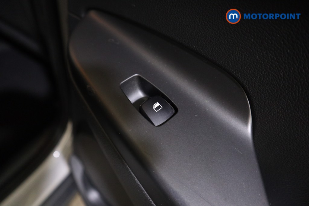 Hyundai Kona Premium Automatic Electric SUV - Stock Number (1604204) - 16th supplementary image