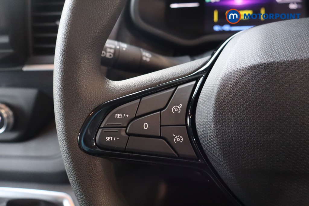 Renault Trafic Advance Automatic Electric Panel Van - Stock Number (1604216) - 6th supplementary image