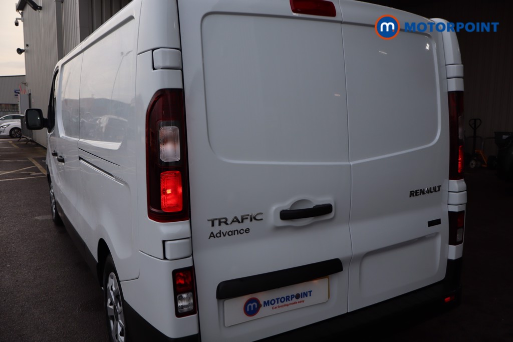Renault Trafic Advance Automatic Electric Panel Van - Stock Number (1604216) - 30th supplementary image