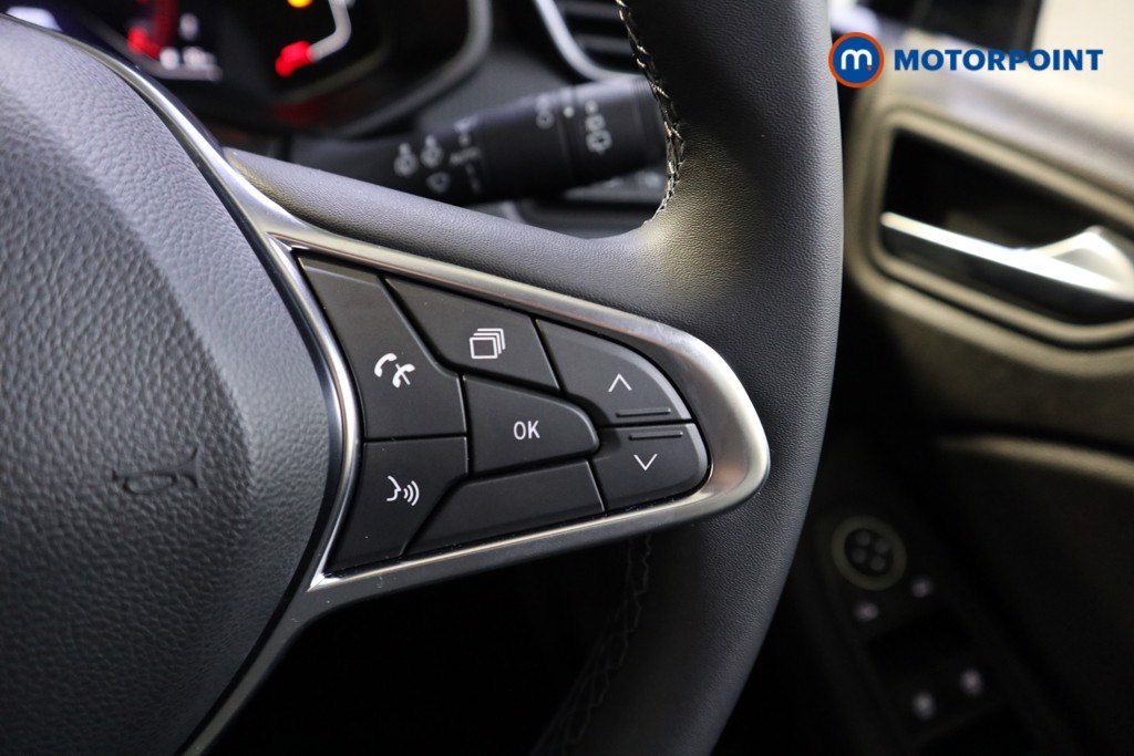 Renault Clio Evolution Manual Petrol Hatchback - Stock Number (1604354) - 4th supplementary image