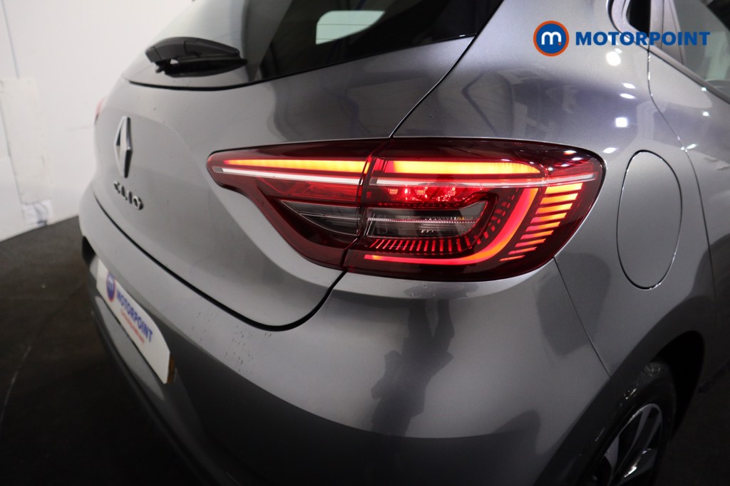 Renault Clio Evolution Manual Petrol Hatchback - Stock Number (1604354) - 24th supplementary image