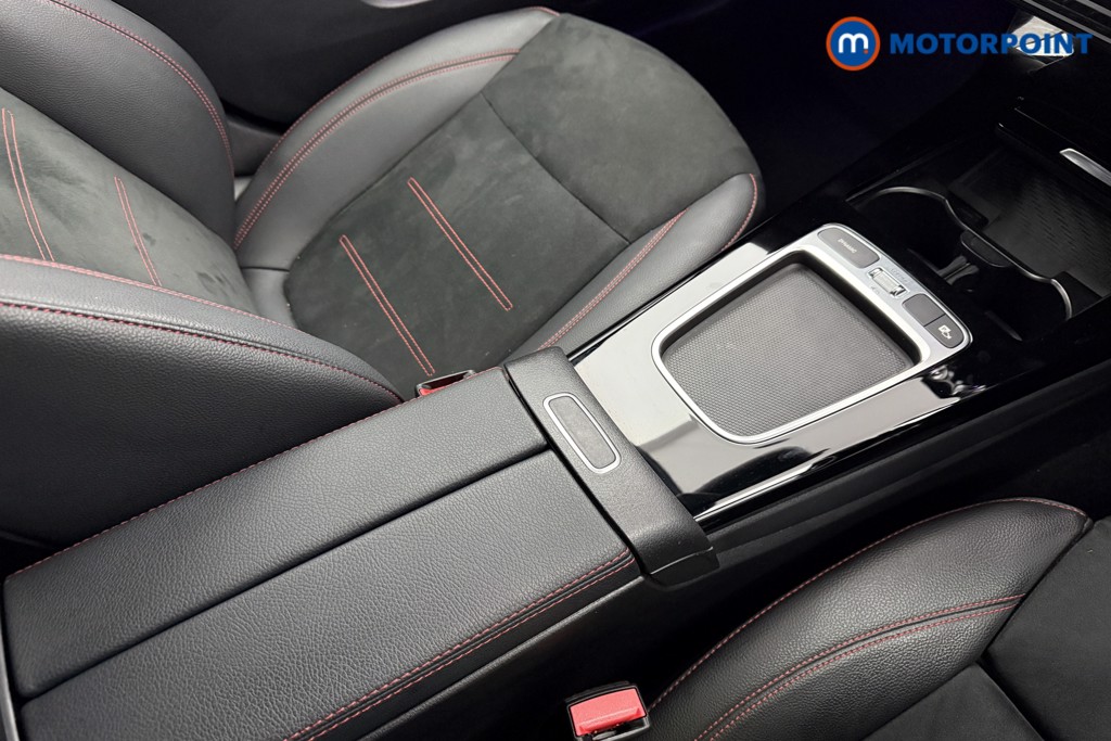 Mercedes-Benz CLA Amg Line Automatic Petrol Plug-In Hybrid Estate - Stock Number (1604375) - 19th supplementary image