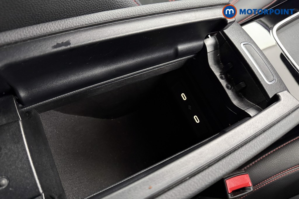 Mercedes-Benz CLA Amg Line Automatic Petrol Plug-In Hybrid Estate - Stock Number (1604375) - 20th supplementary image