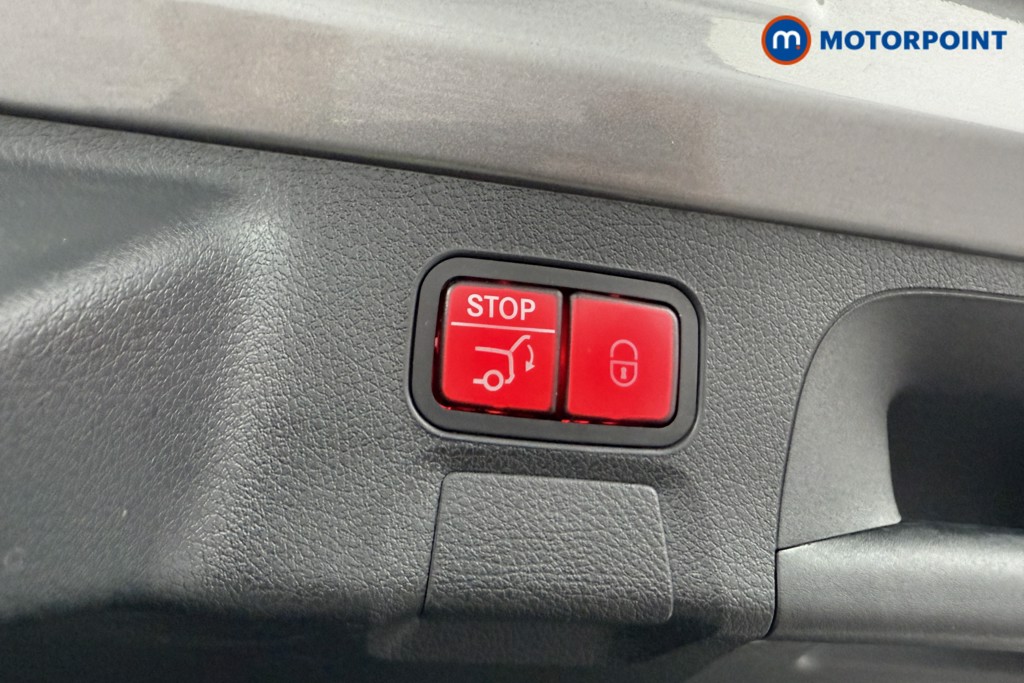 Mercedes-Benz CLA Amg Line Automatic Petrol Plug-In Hybrid Estate - Stock Number (1604375) - 36th supplementary image