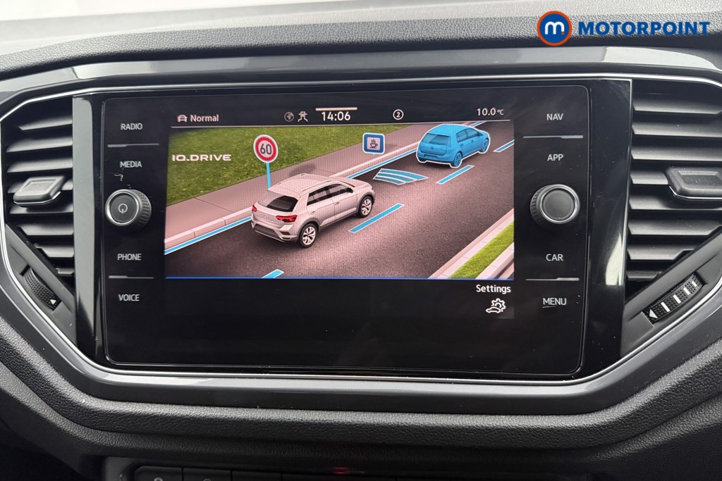 Volkswagen T-Roc R-Line Automatic Petrol SUV - Stock Number (1604474) - 12th supplementary image