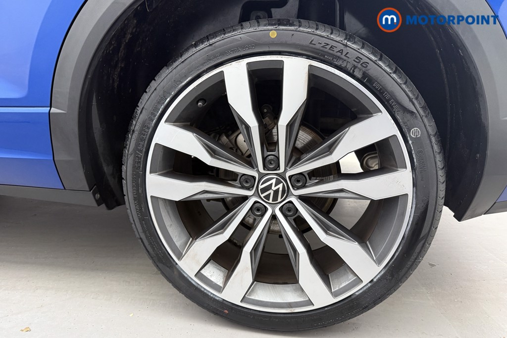 Volkswagen T-Roc R-Line Automatic Petrol SUV - Stock Number (1604474) - 33rd supplementary image