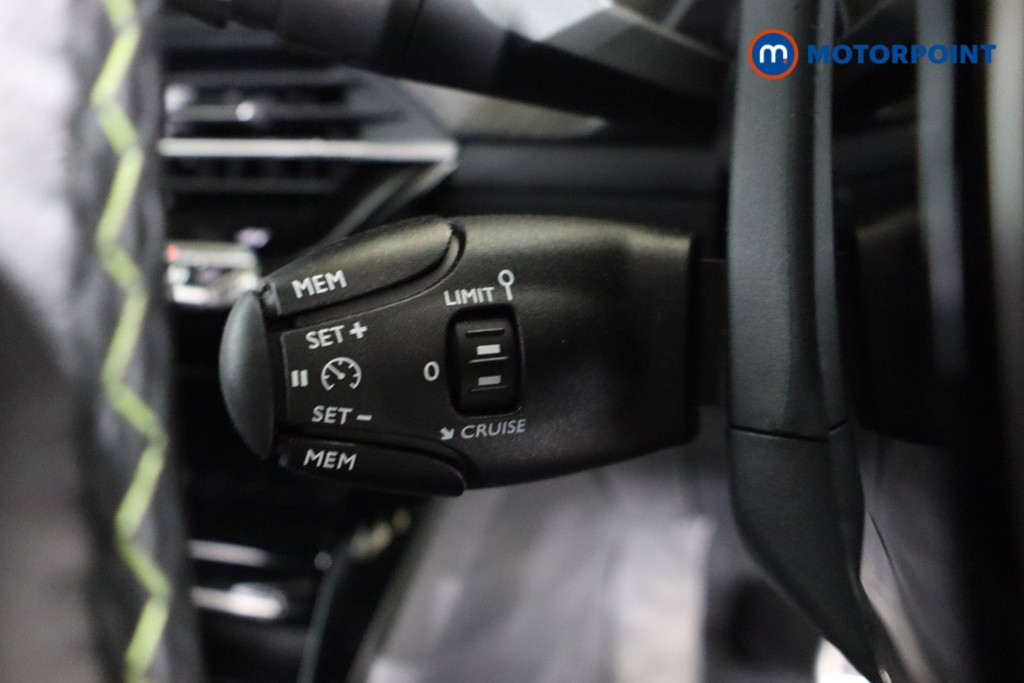 Peugeot 2008 GT Automatic Electric SUV - Stock Number (1604673) - 17th supplementary image