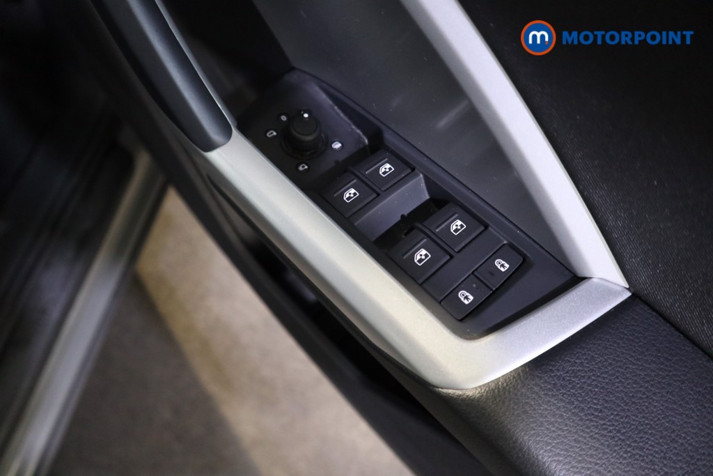 Audi Q3 Technik Manual Petrol SUV - Stock Number (1604695) - 14th supplementary image