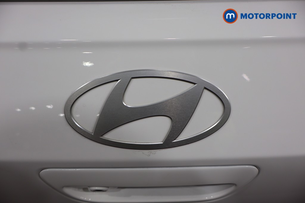 Hyundai I10 Advance Manual Petrol Hatchback - Stock Number (1604707) - 32nd supplementary image