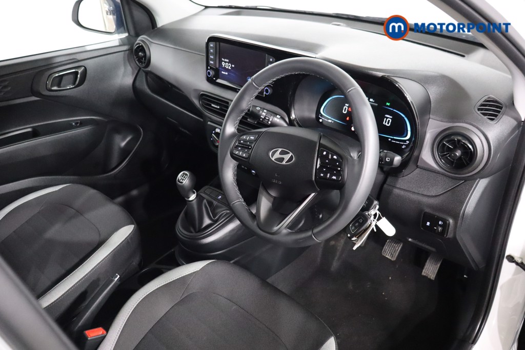 Hyundai I10 Advance Manual Petrol Hatchback - Stock Number (1604707) - 1st supplementary image