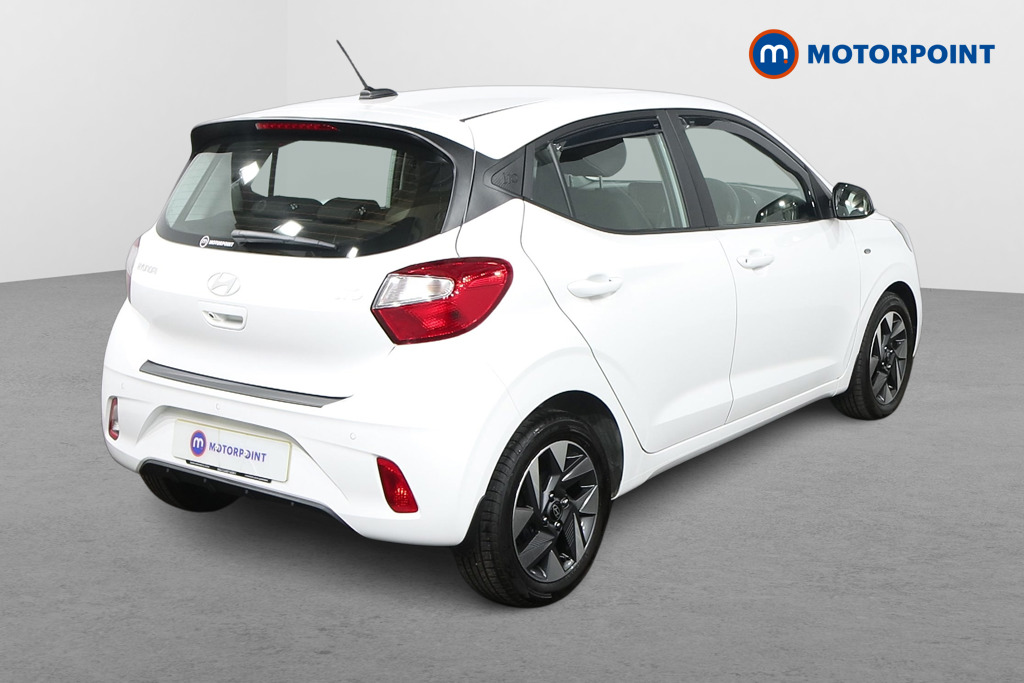 Hyundai I10 Advance Manual Petrol Hatchback - Stock Number (1604707) - Drivers side rear corner