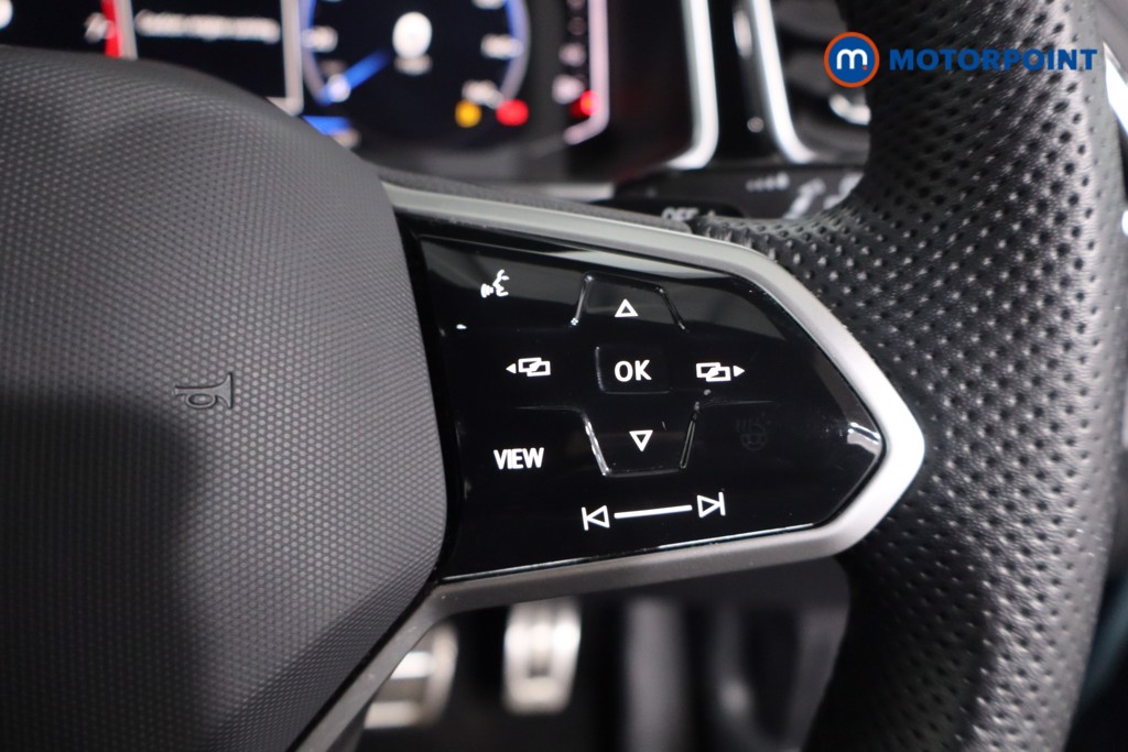 Volkswagen T-Roc R-Line Automatic Petrol SUV - Stock Number (1604733) - 8th supplementary image