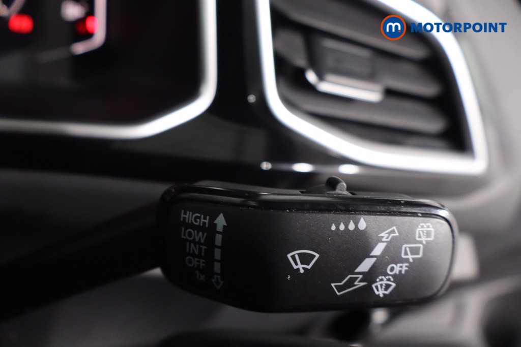 Volkswagen T-Roc R-Line Automatic Petrol SUV - Stock Number (1604733) - 14th supplementary image