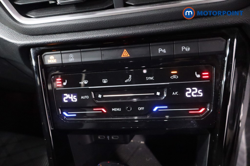 Volkswagen T-Roc R-Line Automatic Petrol SUV - Stock Number (1604733) - 19th supplementary image