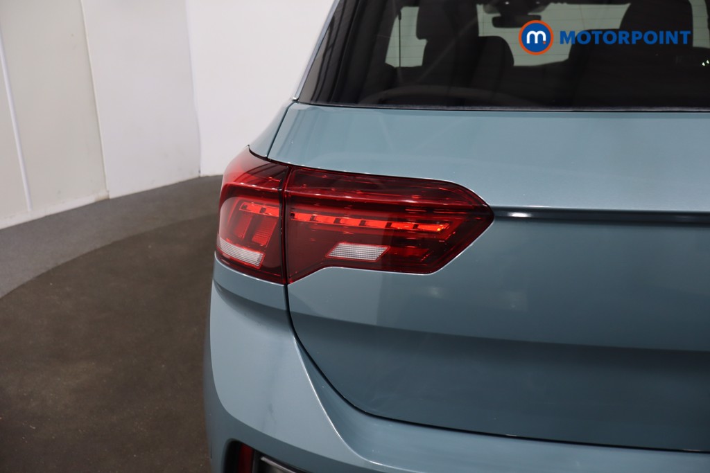Volkswagen T-Roc R-Line Automatic Petrol SUV - Stock Number (1604733) - 37th supplementary image