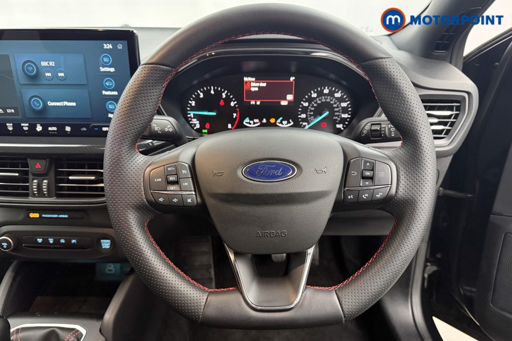 Ford Focus St-Line Manual Petrol Hatchback - Stock Number (1604749) - 3rd supplementary image
