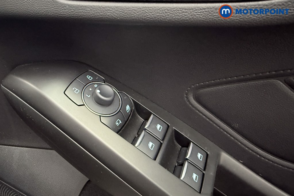 Ford Focus St-Line Manual Petrol Hatchback - Stock Number (1604749) - 17th supplementary image