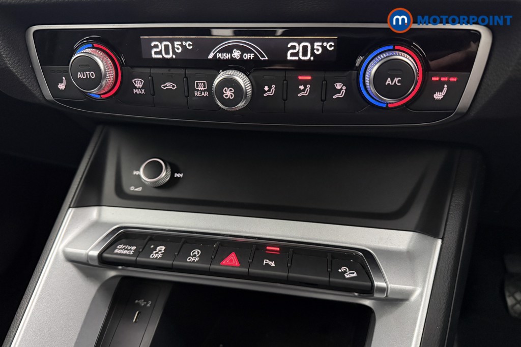 Audi Q3 Sport Manual Petrol SUV - Stock Number (1604774) - 14th supplementary image