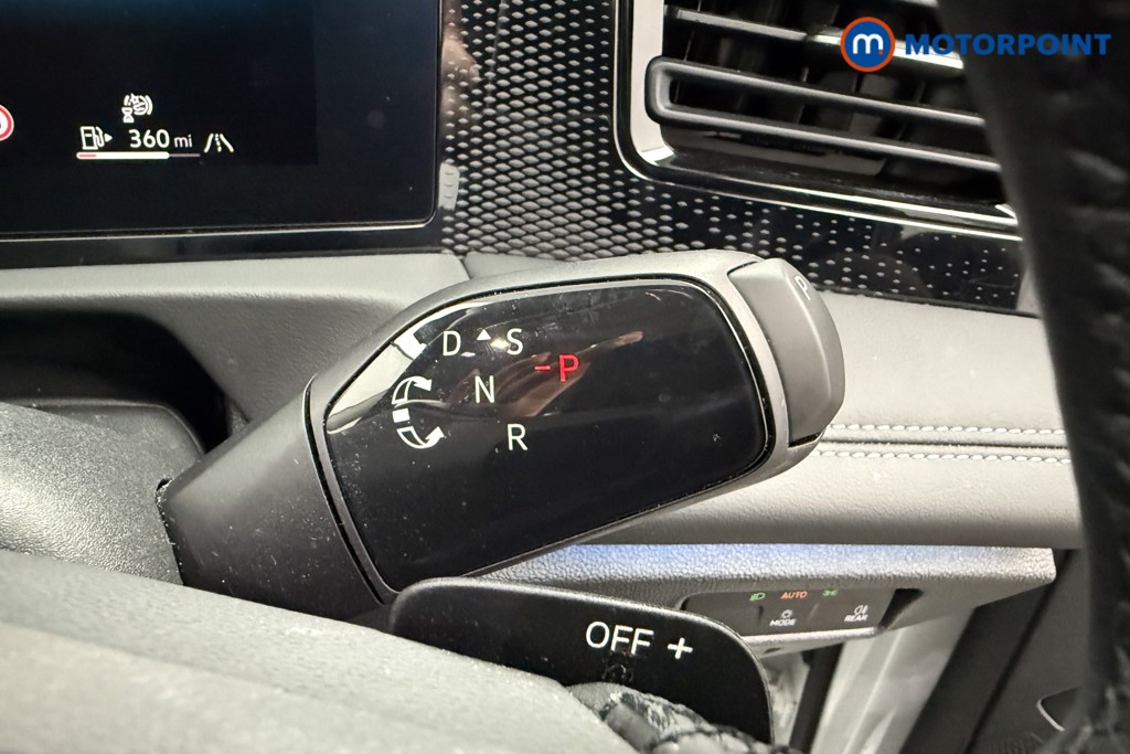 Volkswagen Tiguan Life Launch Edition Automatic Petrol SUV - Stock Number (1604788) - 6th supplementary image