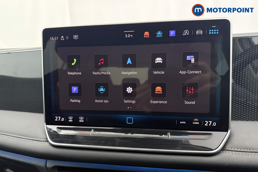 Volkswagen Tiguan Life Launch Edition Automatic Petrol SUV - Stock Number (1604788) - 9th supplementary image