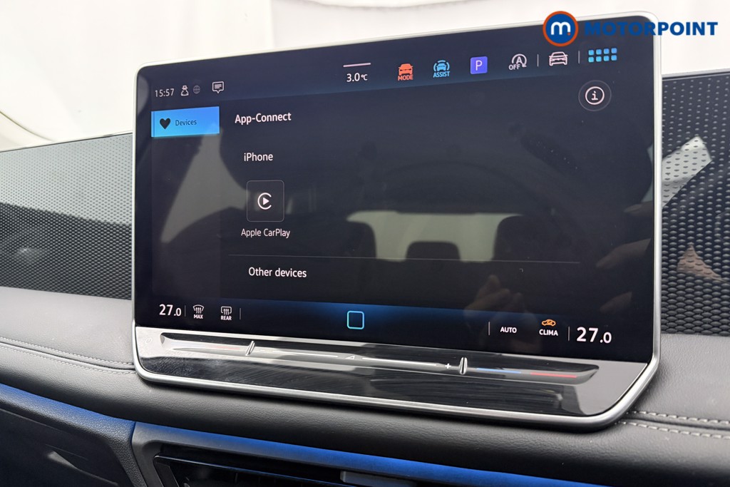 Volkswagen Tiguan Life Launch Edition Automatic Petrol SUV - Stock Number (1604788) - 13th supplementary image