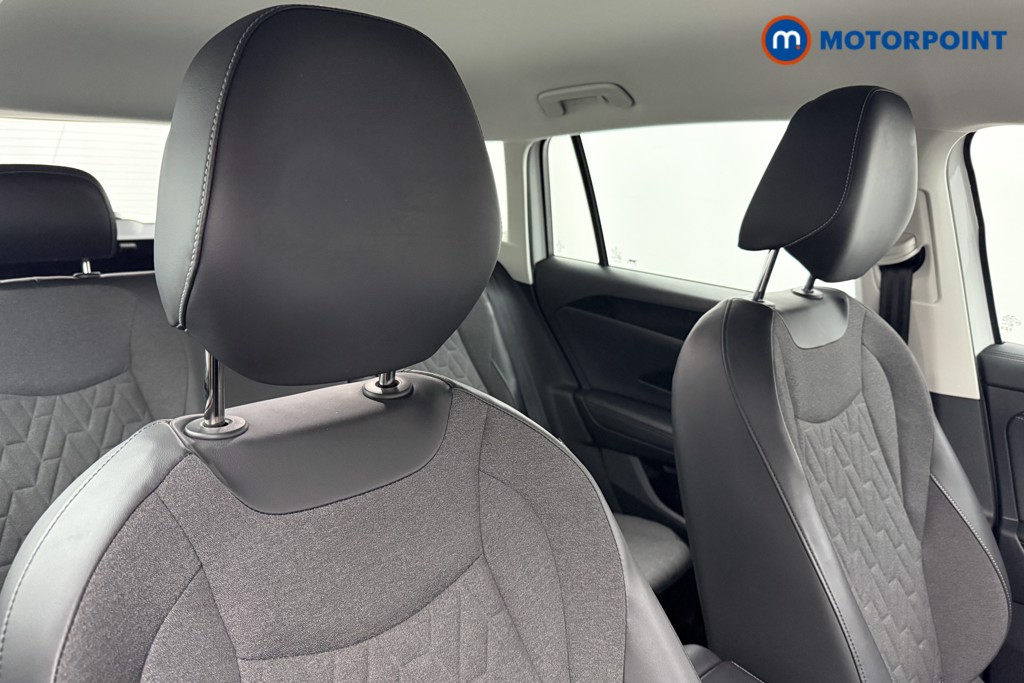 Volkswagen Tiguan Life Launch Edition Automatic Petrol SUV - Stock Number (1604788) - 25th supplementary image