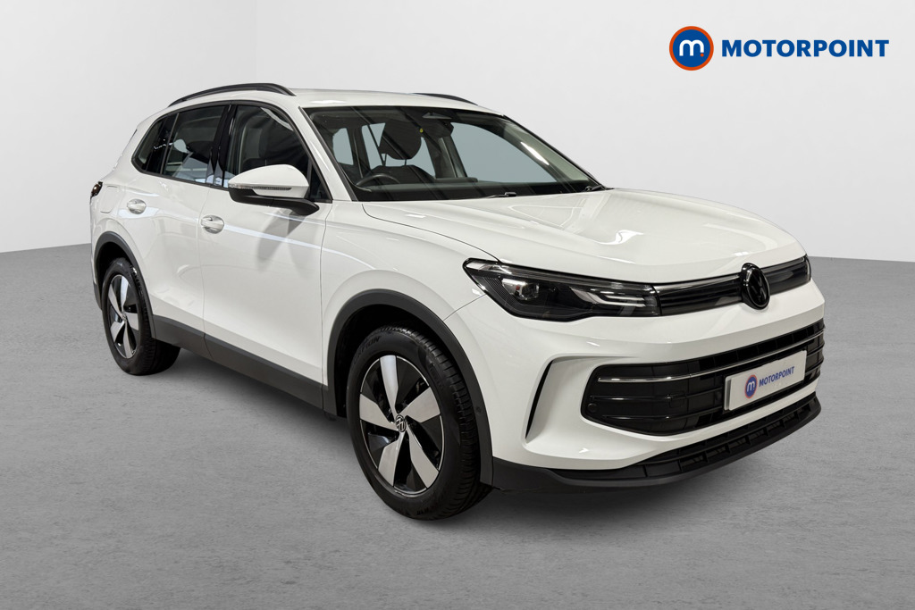 Volkswagen Tiguan Life Launch Edition Automatic Petrol SUV - Stock Number (1604788) - Drivers side front corner