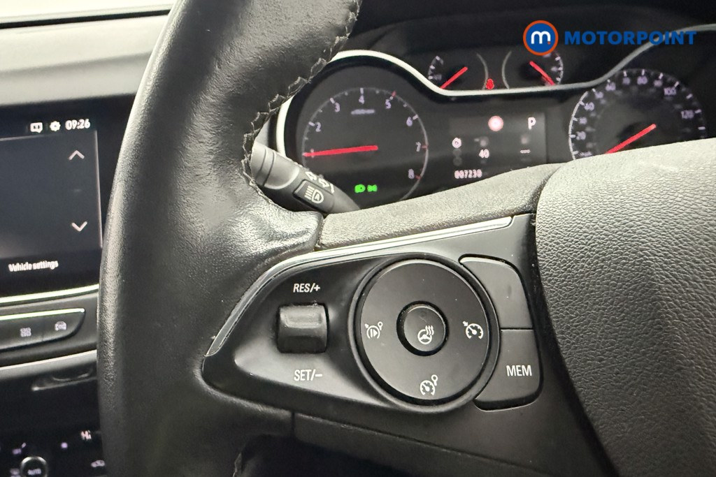 Vauxhall Crossland Ultimate Automatic Petrol SUV - Stock Number (1604911) - 33rd supplementary image