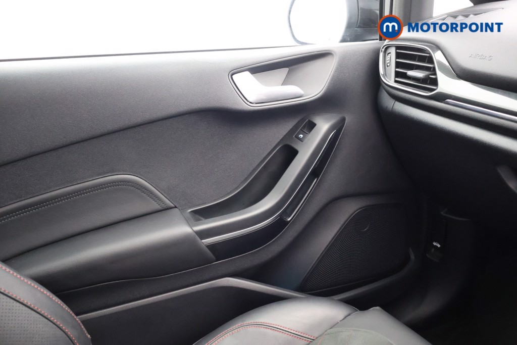 Ford Fiesta St-Line X Manual Petrol Hatchback - Stock Number (1604926) - 11th supplementary image