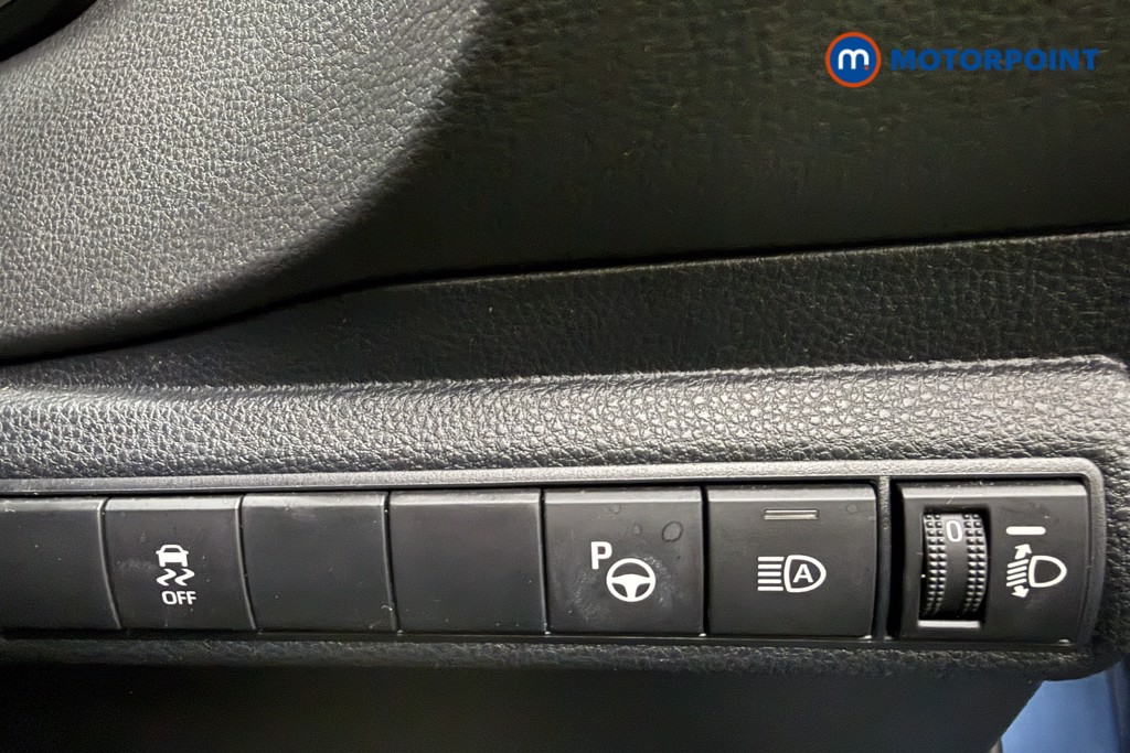 Toyota Corolla Design Automatic Petrol-Electric Hybrid Hatchback - Stock Number (1605075) - 17th supplementary image