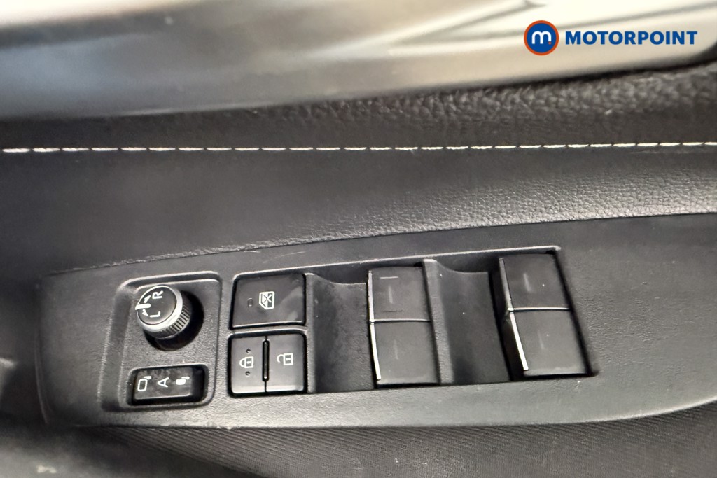 Toyota Corolla Design Automatic Petrol-Electric Hybrid Hatchback - Stock Number (1605075) - 19th supplementary image