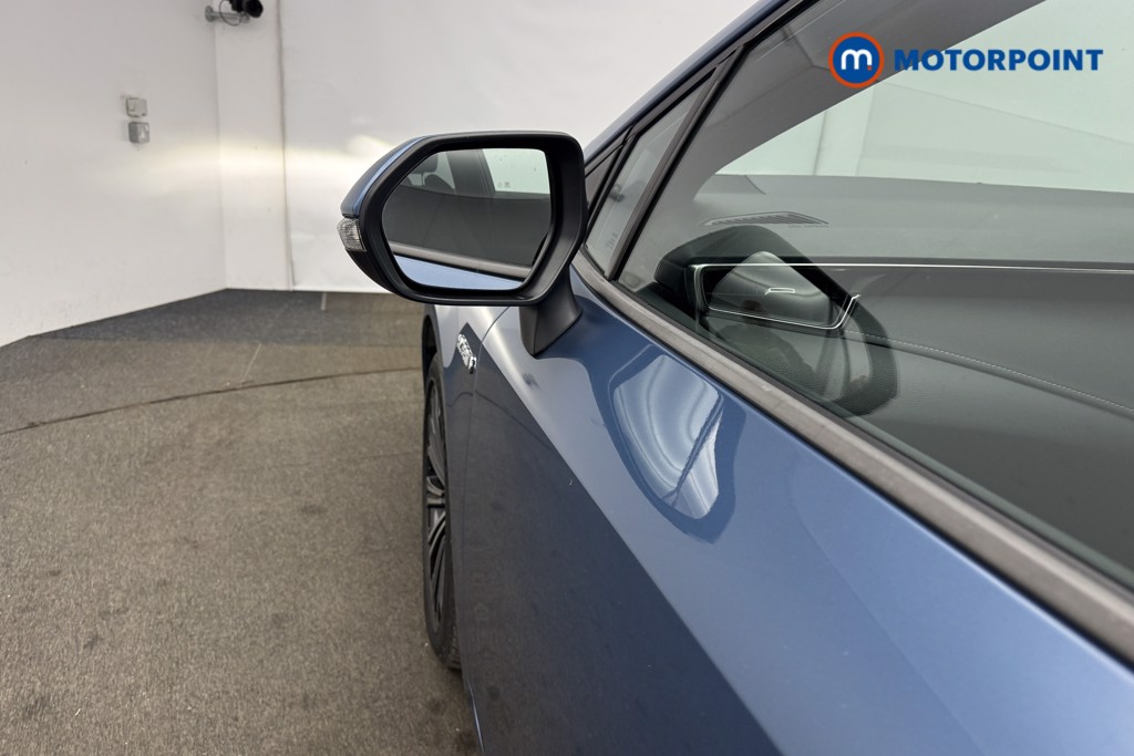 Toyota Corolla Design Automatic Petrol-Electric Hybrid Hatchback - Stock Number (1605075) - 30th supplementary image