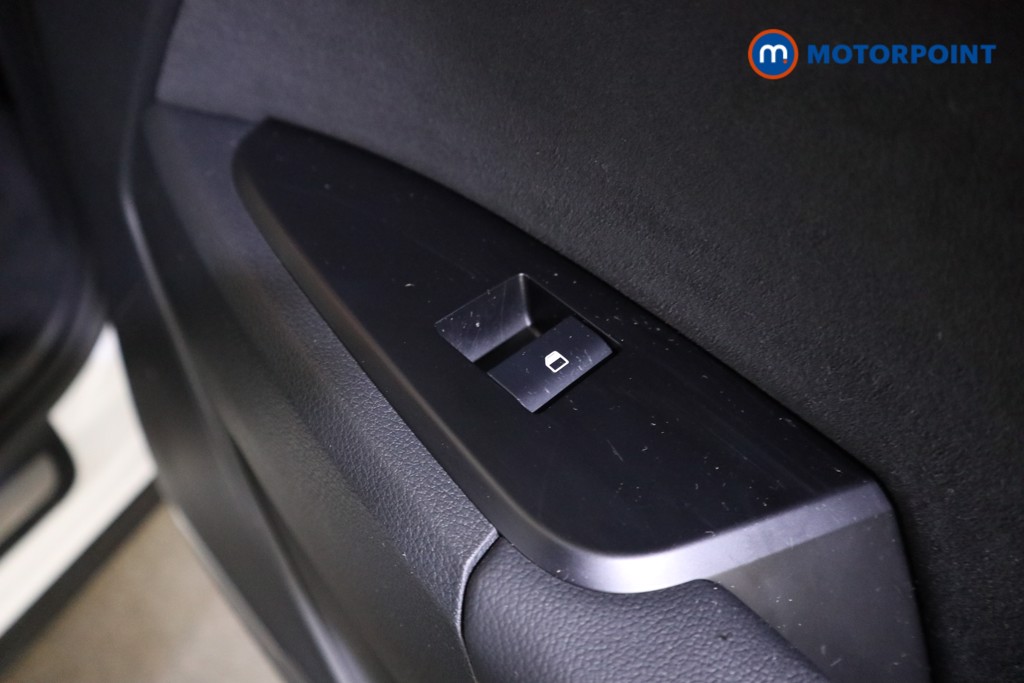 KIA Sportage Gt-Line Automatic Petrol-Electric Hybrid SUV - Stock Number (1605170) - 19th supplementary image