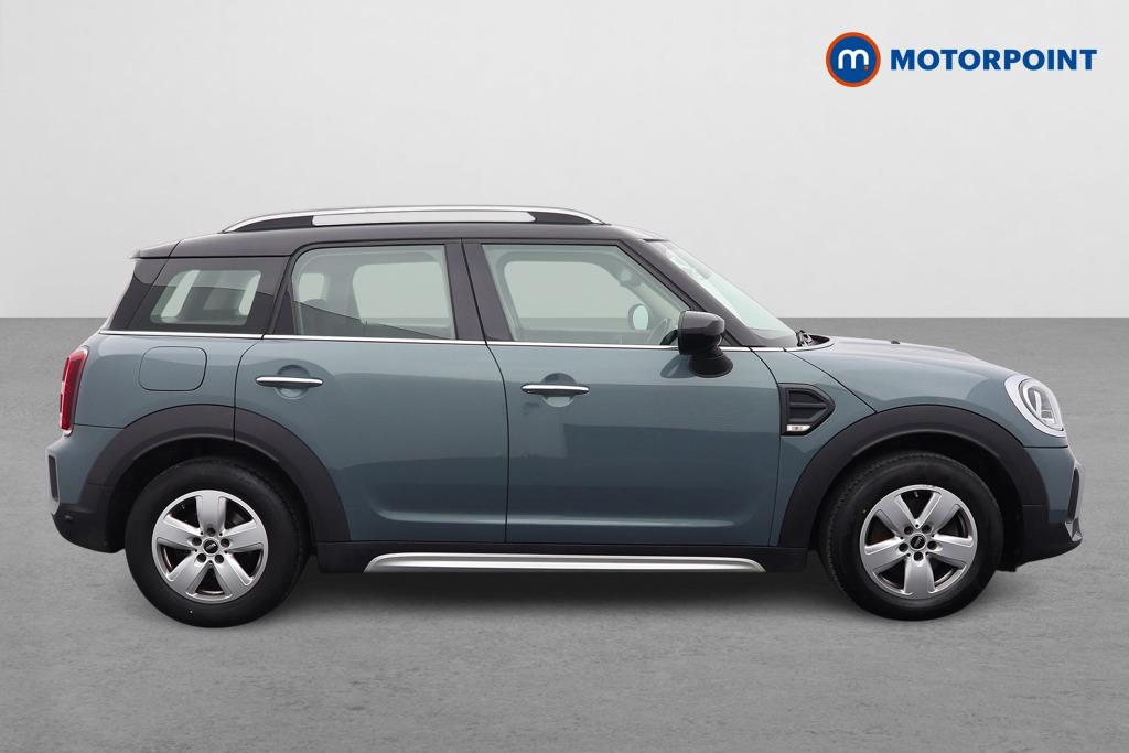 Mini Countryman Cooper Classic Manual Petrol SUV - Stock Number (1605244) - Drivers side