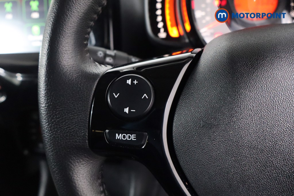 Peugeot 108 Collection Manual Petrol Hatchback - Stock Number (1605290) - 7th supplementary image