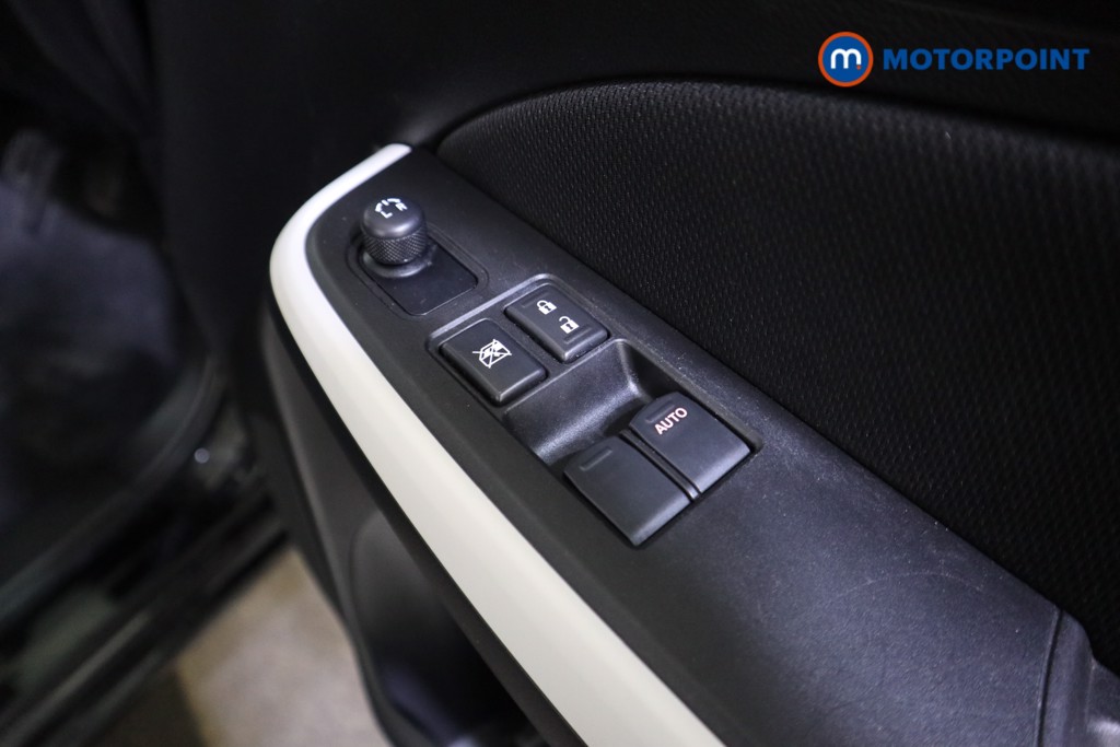 Suzuki Swift Sz-T Manual Petrol Hatchback - Stock Number (1605316) - 9th supplementary image