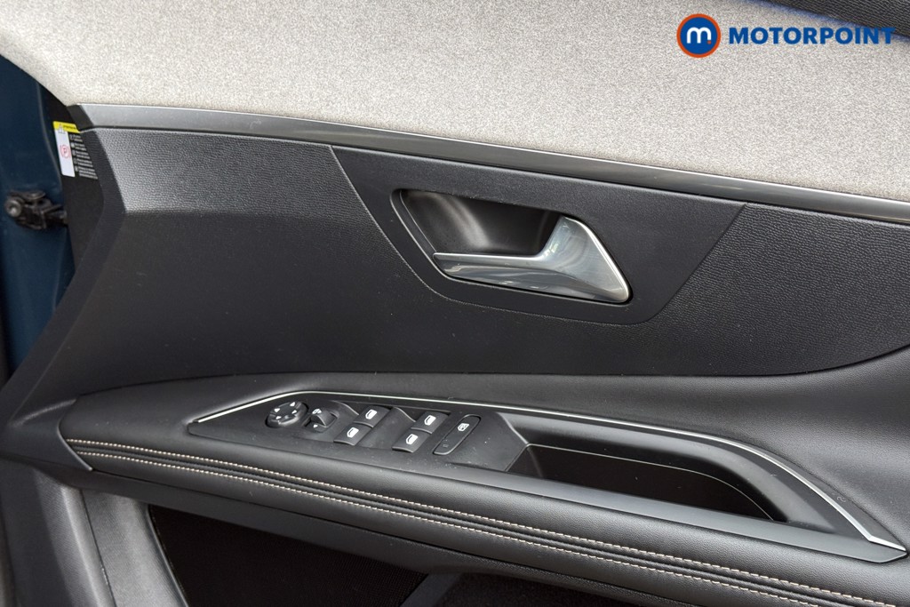 Peugeot 3008 GT Automatic Petrol Plug-In Hybrid SUV - Stock Number (1605604) - 11th supplementary image