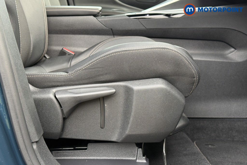 Peugeot 3008 GT Automatic Petrol Plug-In Hybrid SUV - Stock Number (1605604) - 19th supplementary image