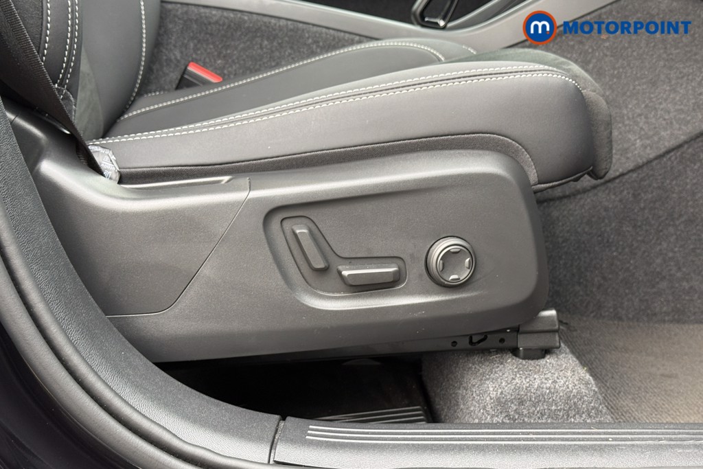 Volvo Xc40 Plus Automatic Petrol SUV - Stock Number (1605867) - 19th supplementary image