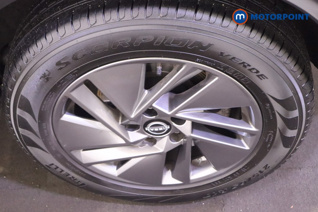 Nissan Qashqai Acenta Premium Manual Petrol SUV - Stock Number (1606084) - 10th supplementary image