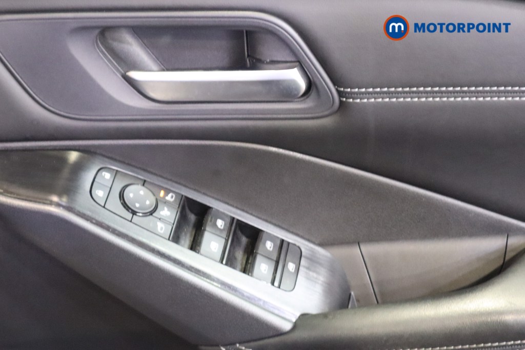 Nissan Qashqai Acenta Premium Manual Petrol SUV - Stock Number (1606084) - 15th supplementary image