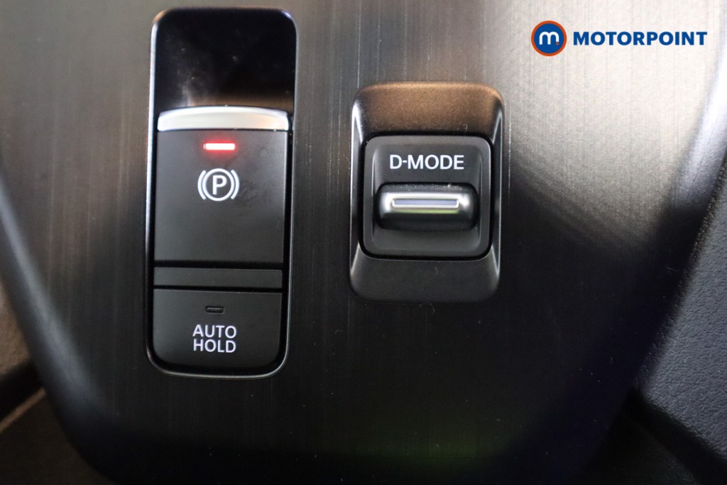 Nissan Qashqai Acenta Premium Manual Petrol SUV - Stock Number (1606084) - 22nd supplementary image