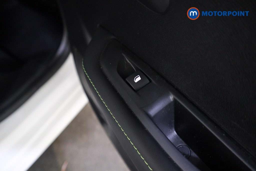 Peugeot 208 GT Automatic Electric Hatchback - Stock Number (1606108) - 17th supplementary image