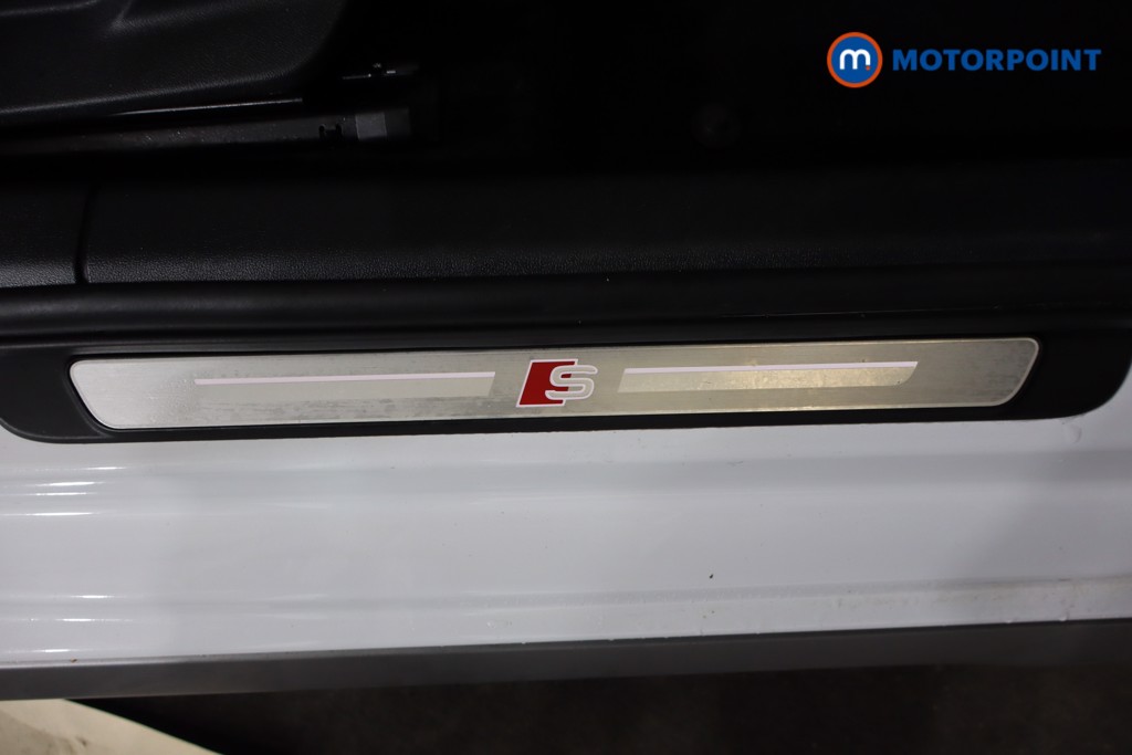 Audi A3 S Line Manual Petrol Saloon - Stock Number (1606175) - 21st supplementary image