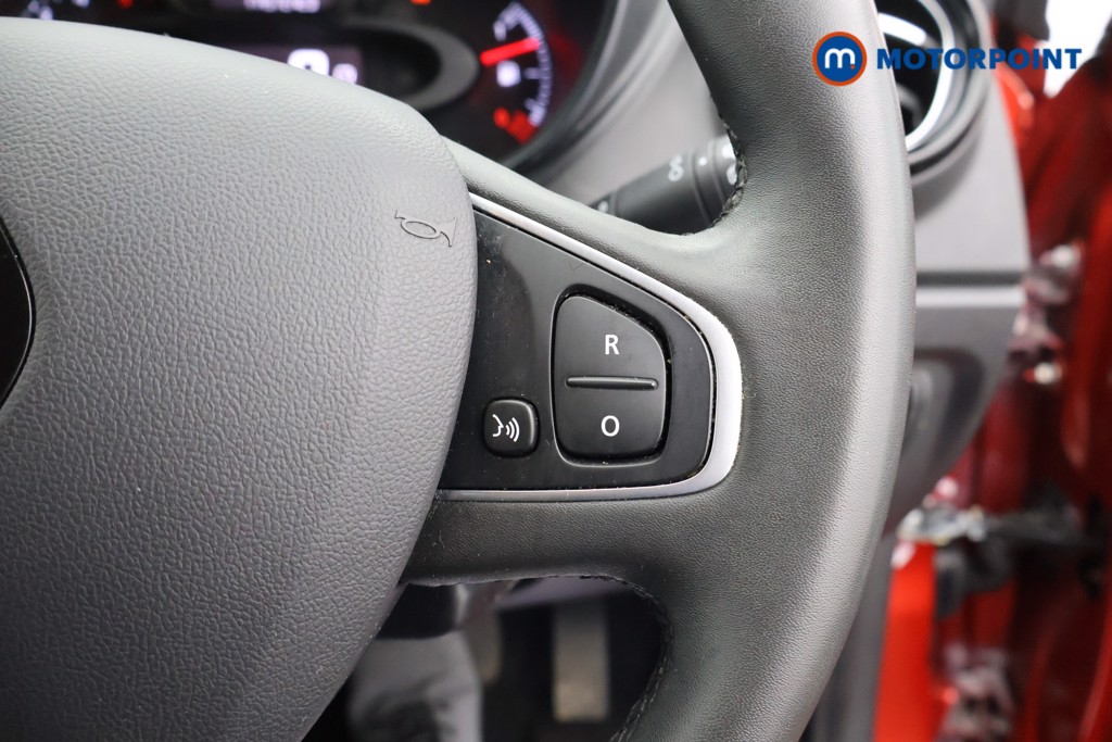 Renault Captur Iconic Automatic Diesel SUV - Stock Number (1606324) - 3rd supplementary image