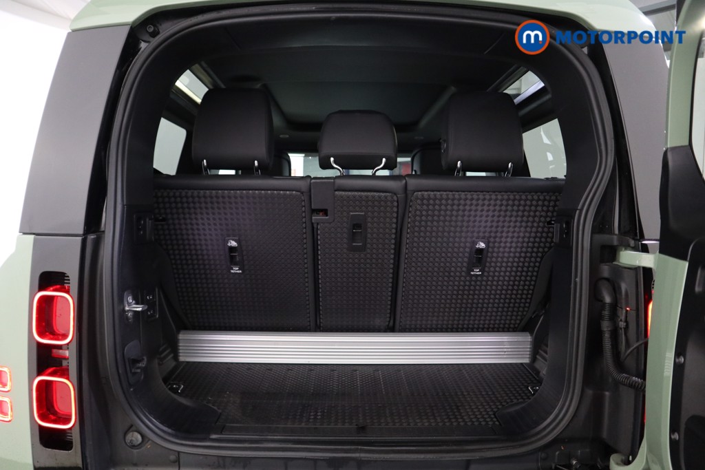 Land Rover Defender 75Th Limited Edition Automatic Diesel SUV - Stock Number (1606490) - 16th supplementary image